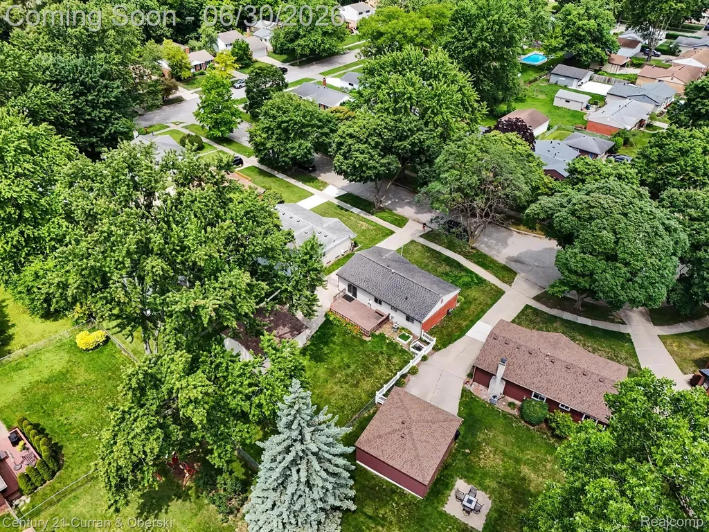 42519 Applecreek Drive Plymouth Charter Township MI 48170