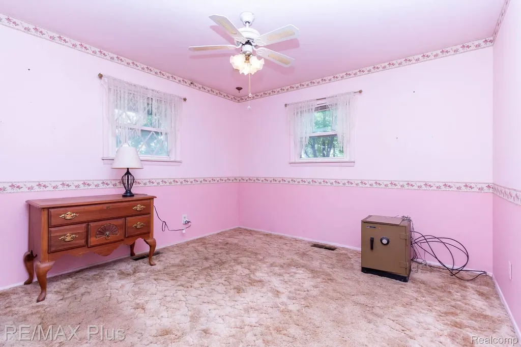 3350 N Belsay Road E Genesee Charter Township MI 48506