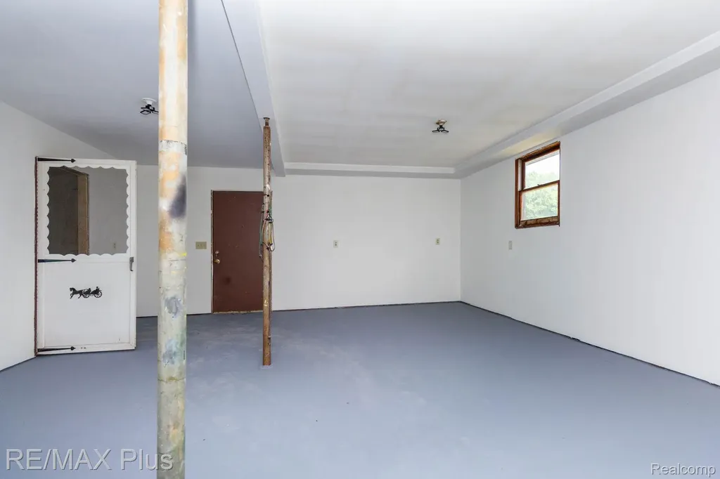 3350 N Belsay Road E Genesee Charter Township MI 48506