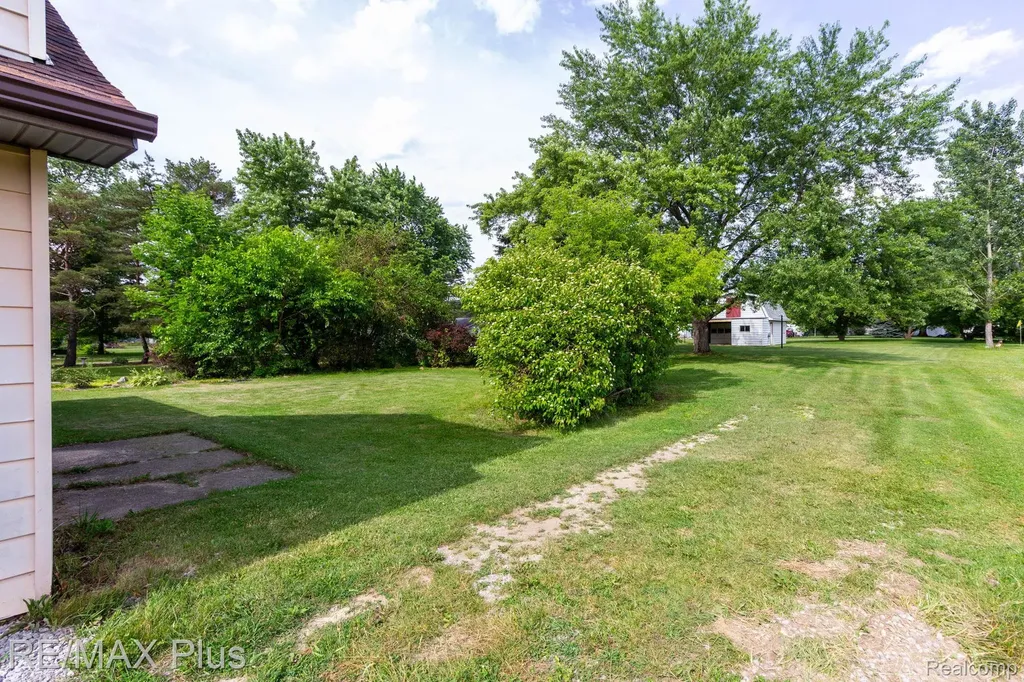 3350 N Belsay Road E Genesee Charter Township MI 48506