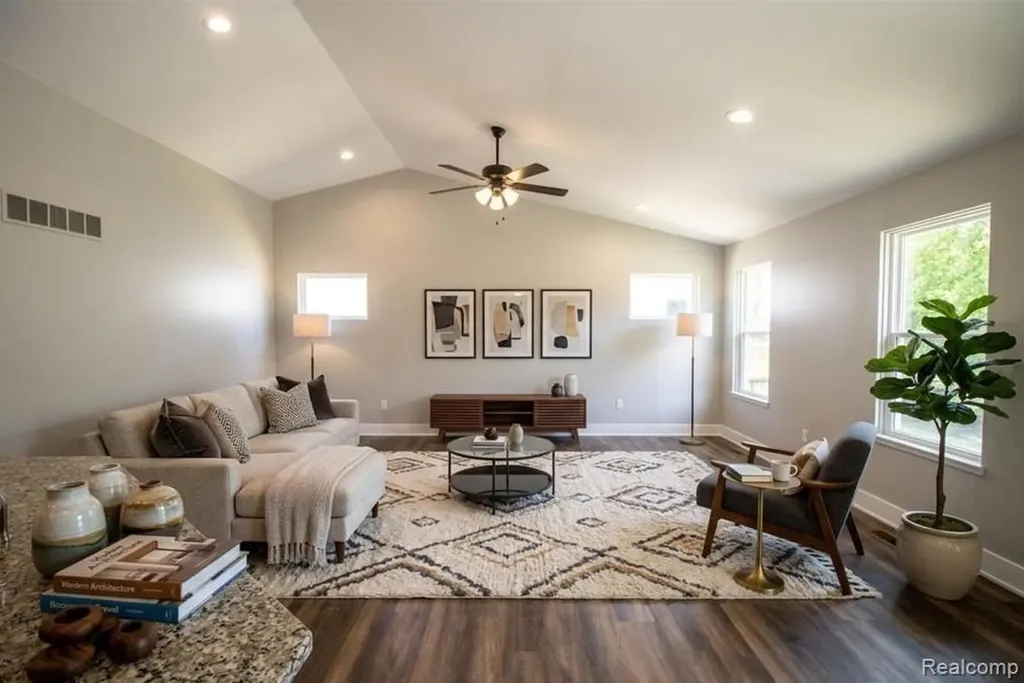 11481 Hidden Oaks Drive Vienna Charter Township MI 48420