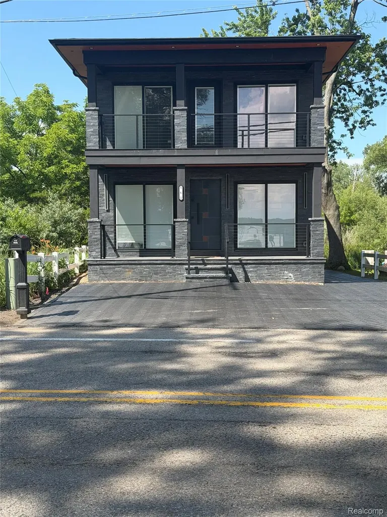 561 E Walled Lake Drive Walled Lake City MI 48390