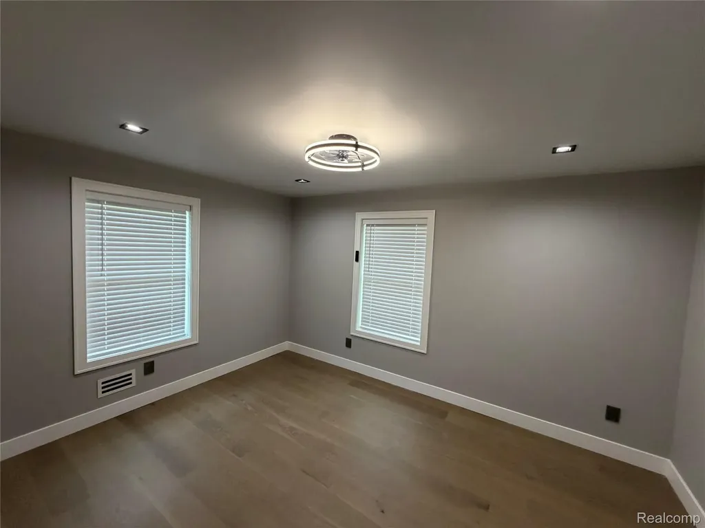 561 E Walled Lake Drive Walled Lake City MI 48390