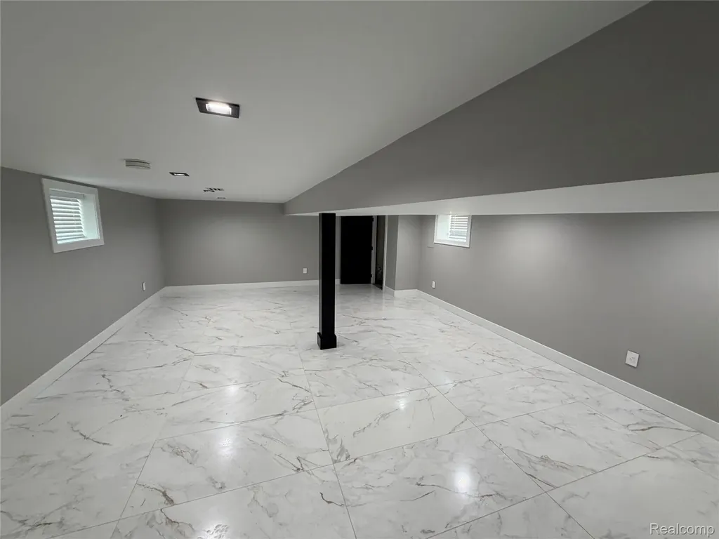 561 E Walled Lake Drive Walled Lake City MI 48390
