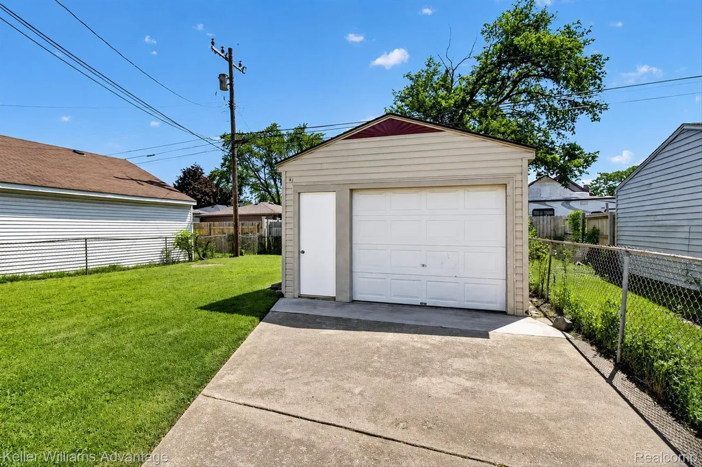 5959 Huron Street Taylor City MI 48180