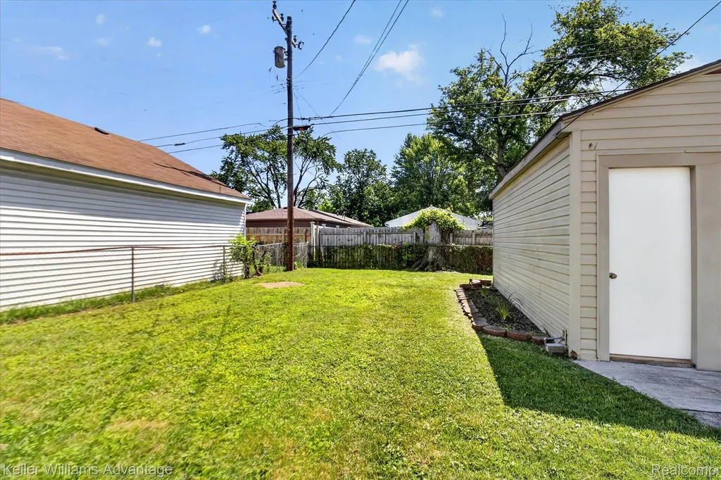 5959 Huron Street Taylor City MI 48180