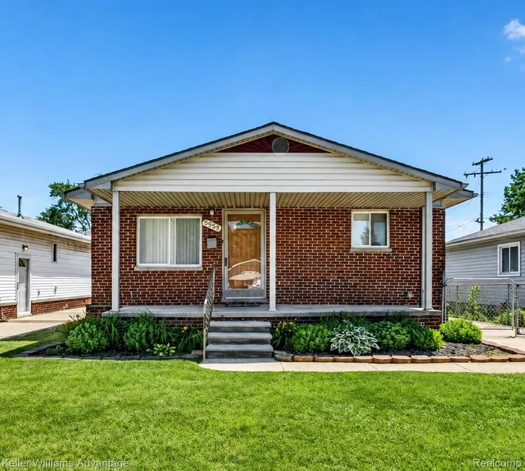 5959 Huron Street Taylor City MI 48180