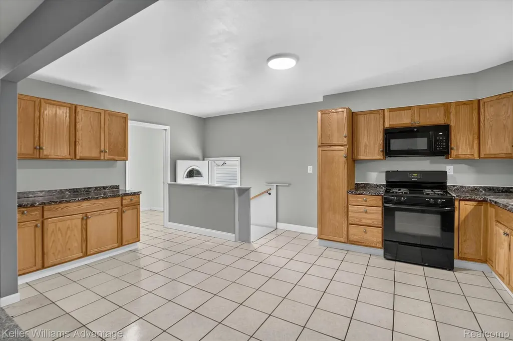 5959 Huron Street Taylor City MI 48180