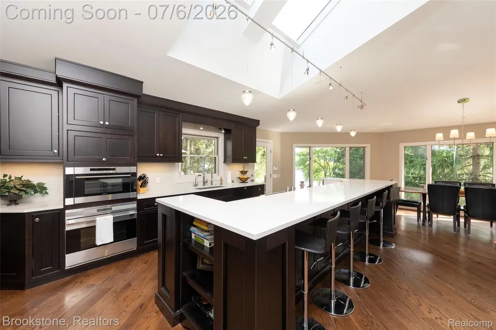 7215 Deer Lake Court Independence Charter Township MI 48346