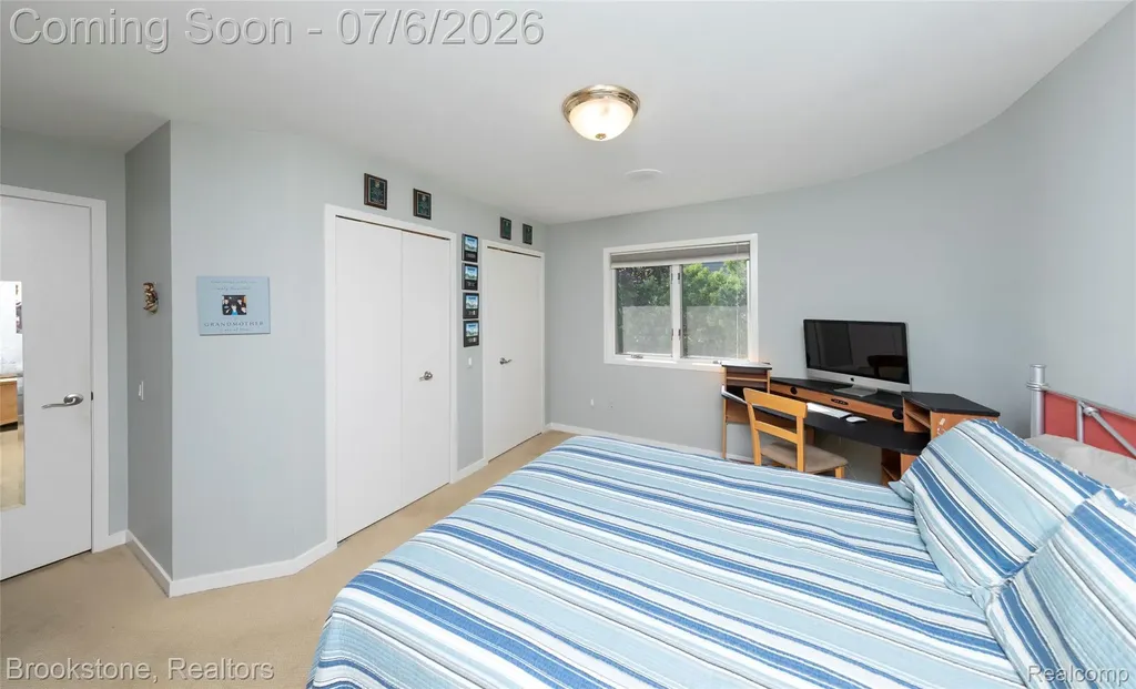 7215 Deer Lake Court Independence Charter Township MI 48346