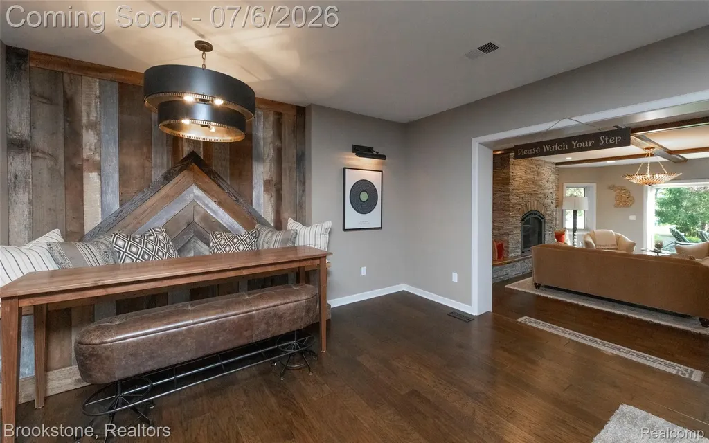 7215 Deer Lake Court Independence Charter Township MI 48346