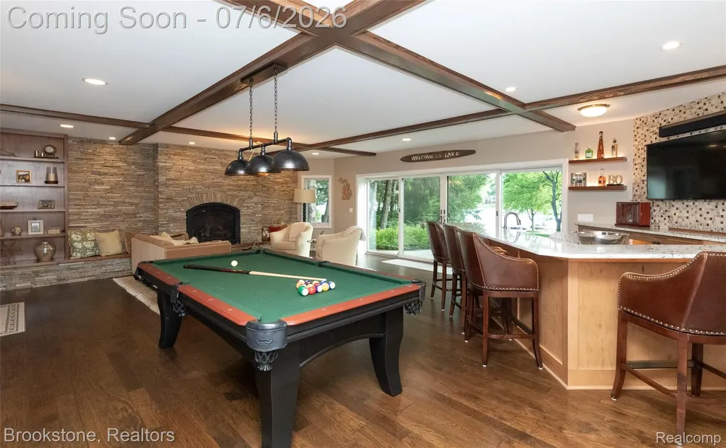 7215 Deer Lake Court Independence Charter Township MI 48346