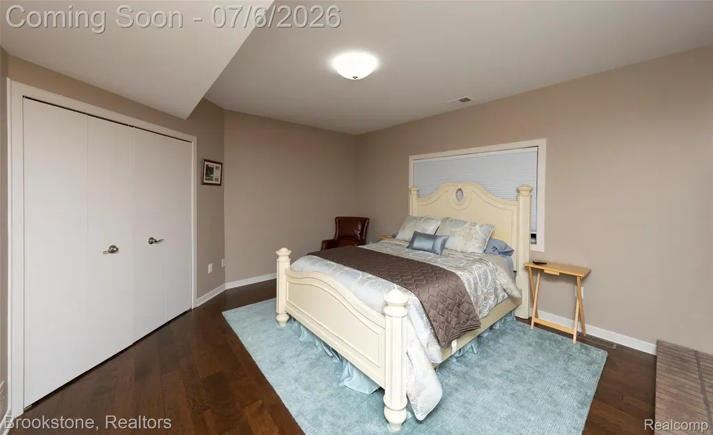 7215 Deer Lake Court Independence Charter Township MI 48346