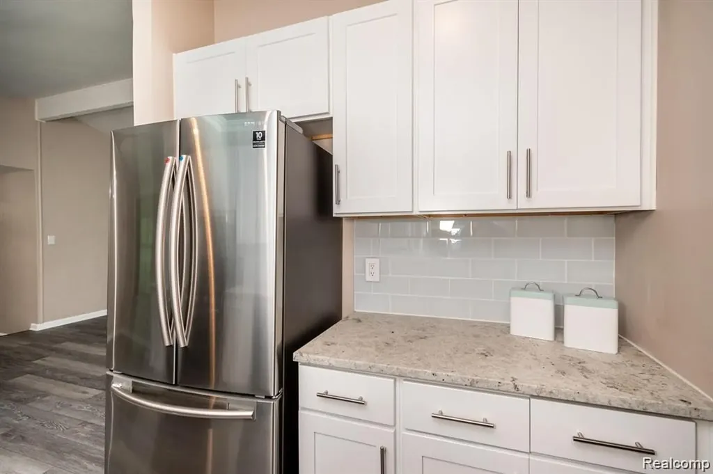 1239 Ashover Drive Bloomfield Charter Township MI 48304