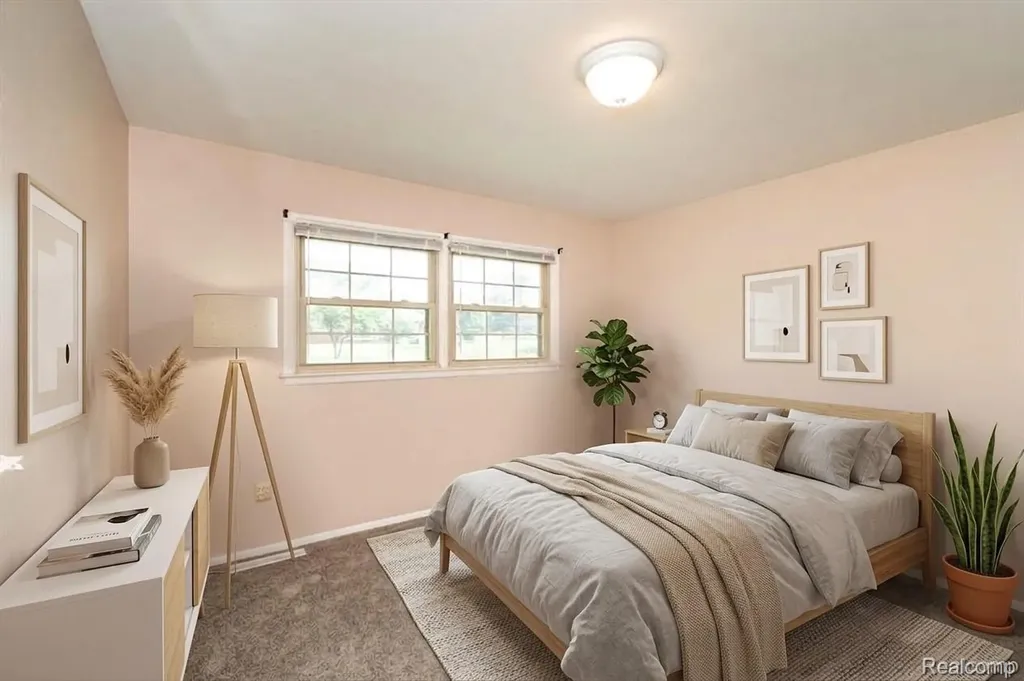 1239 Ashover Drive Bloomfield Charter Township MI 48304
