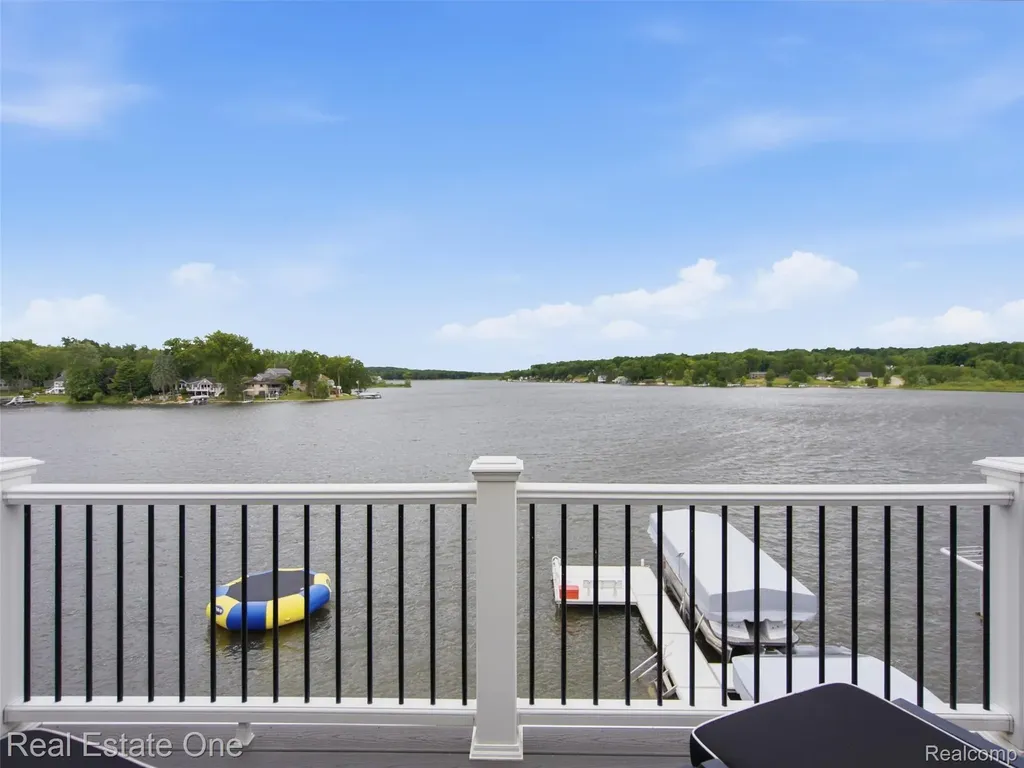 6160 Wertz Springfield Charter Township MI 48350