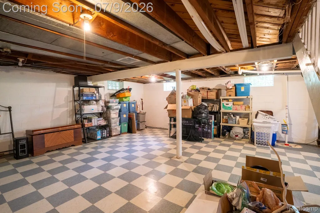 1588 11th Street Wyandotte City MI 48192