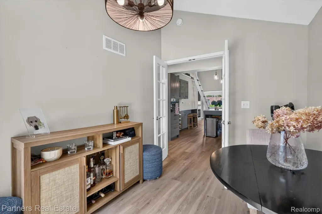425 S 7th Street Brighton City MI 48116