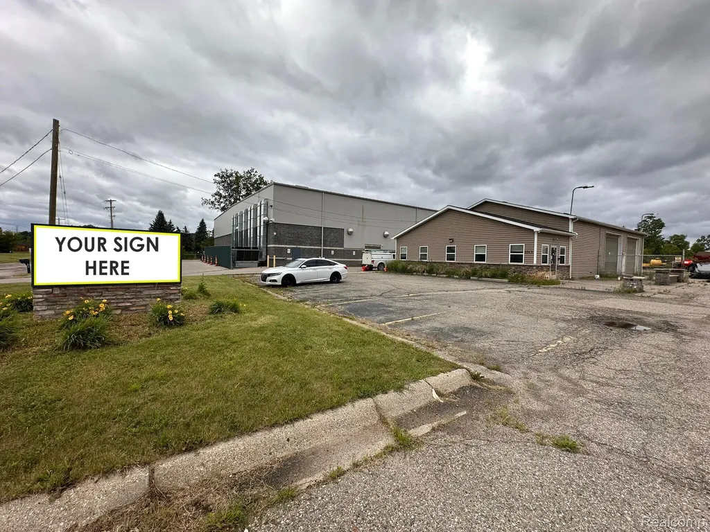 3245 Card Drive Burton City MI 48529
