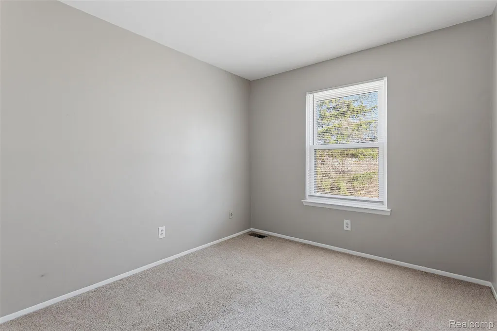 41009 Southwind Drive Canton Charter Township MI 48188