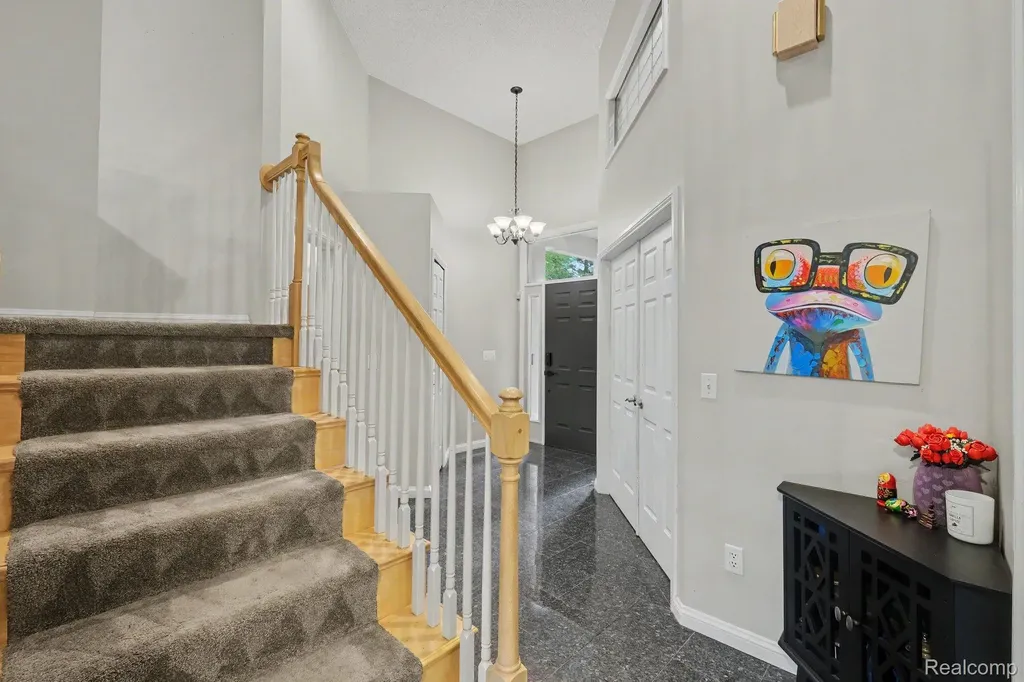 13445 Chateau Cove Drive Groveland Township MI 48442