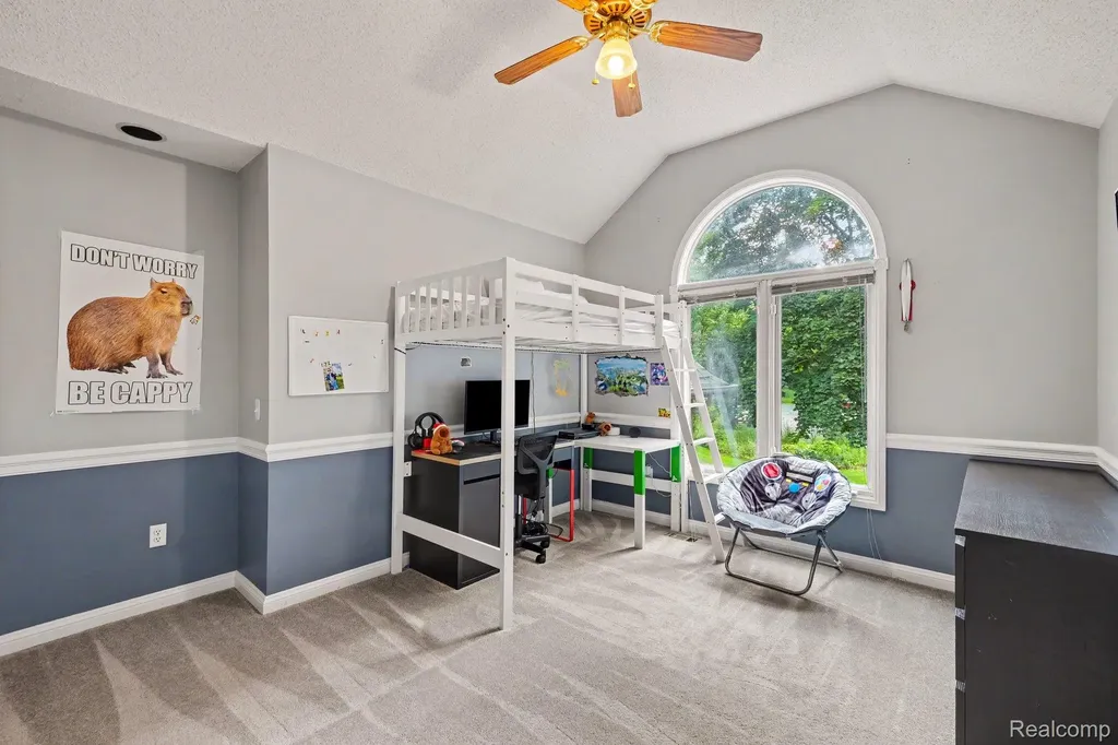 13445 Chateau Cove Drive Groveland Township MI 48442