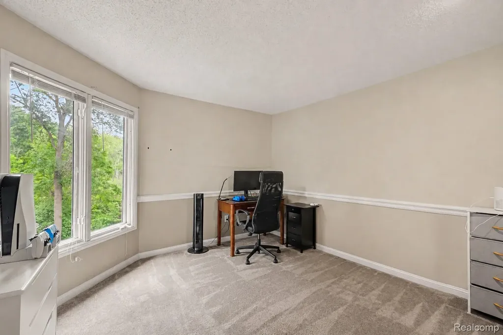 13445 Chateau Cove Drive Groveland Township MI 48442