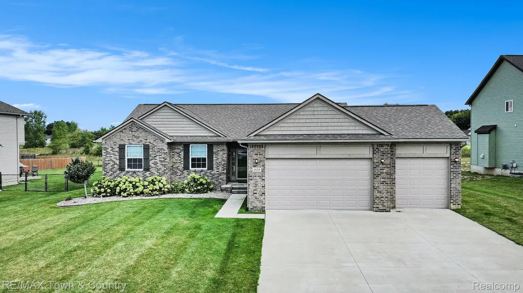 1535 Woodlake Lane Mundy Township MI 48439