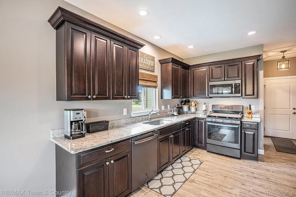 1535 Woodlake Lane Mundy Township MI 48439