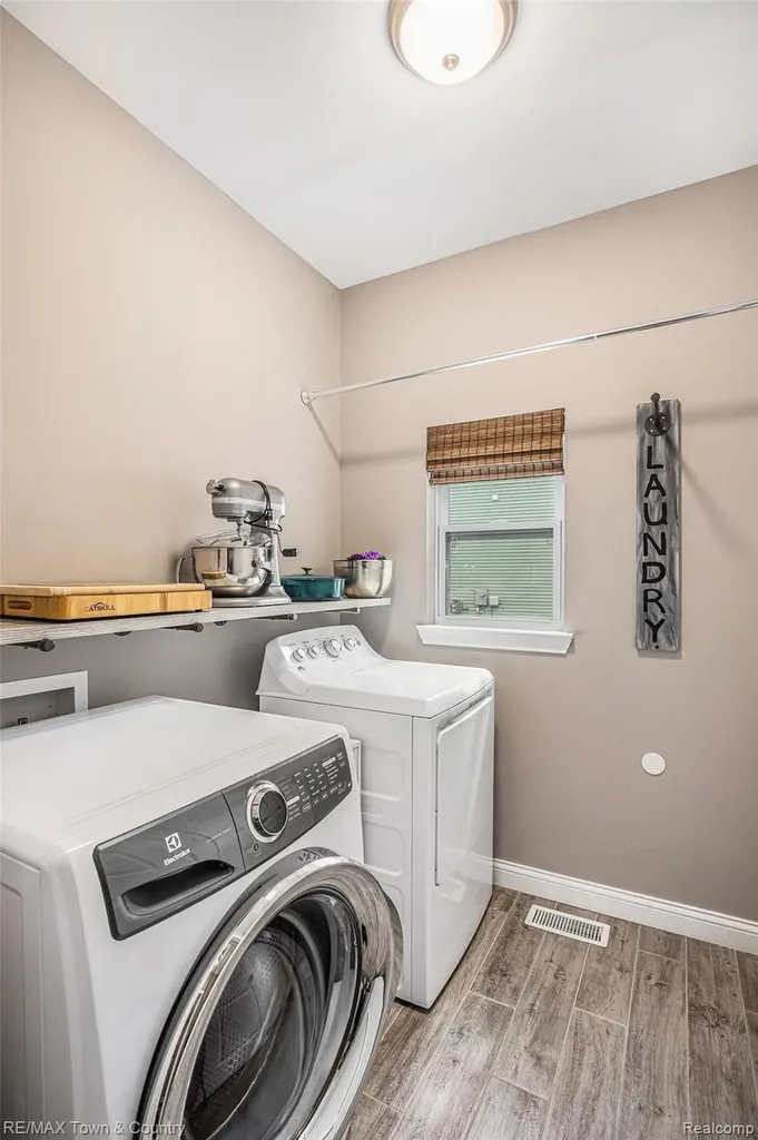 1535 Woodlake Lane Mundy Township MI 48439