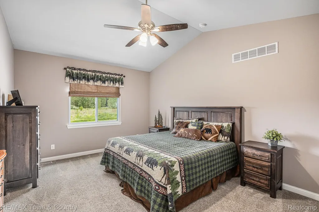 1535 Woodlake Lane Mundy Township MI 48439