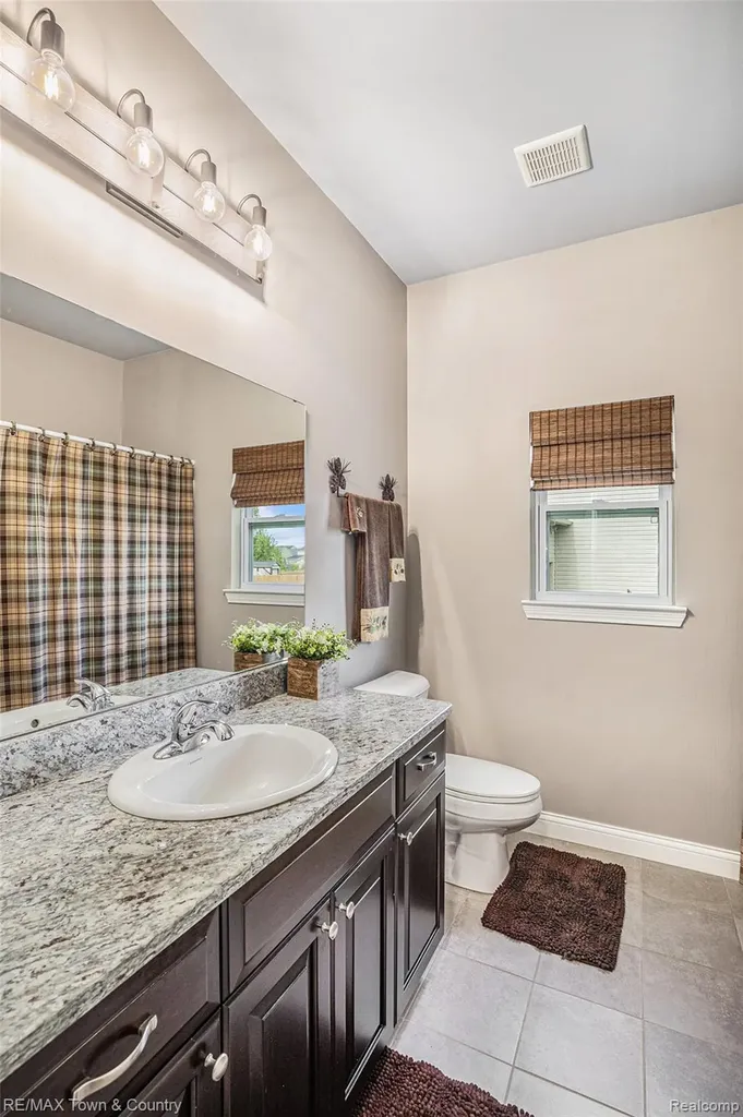 1535 Woodlake Lane Mundy Township MI 48439
