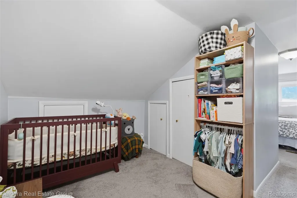 456 Allen Avenue Clawson City MI 48017