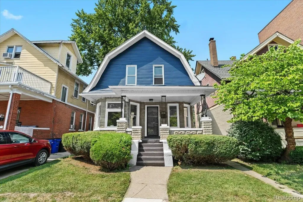1174 Seward Street Detroit City MI 48202