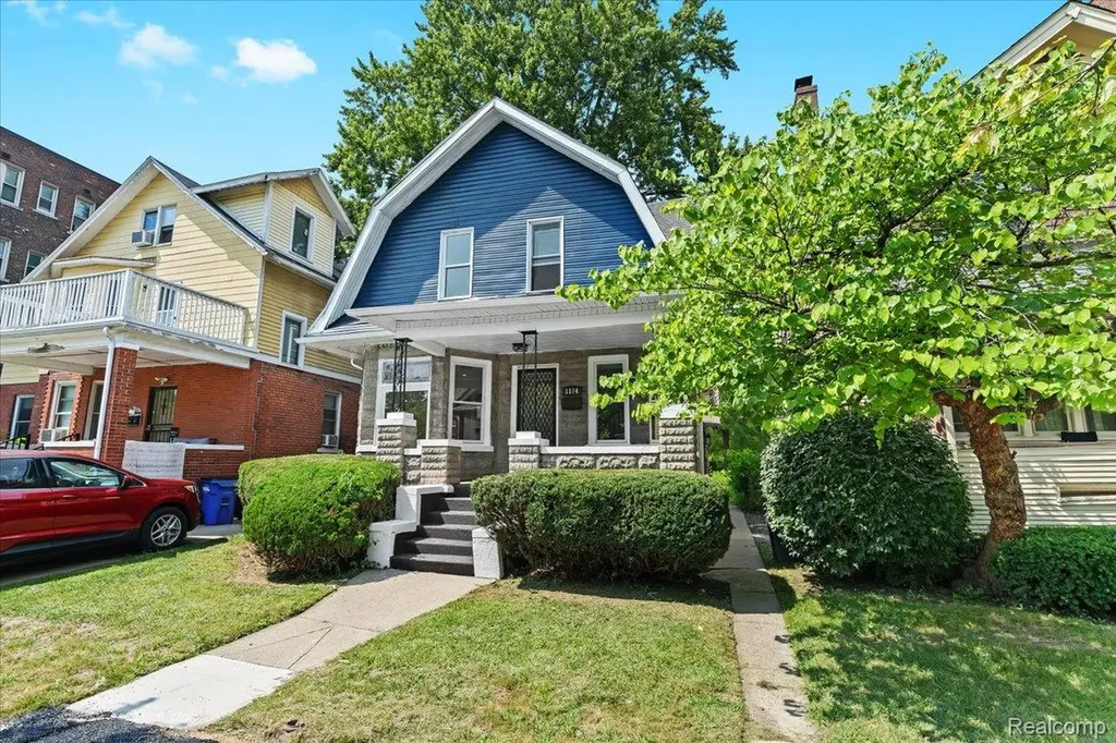 1174 Seward Street Detroit City MI 48202