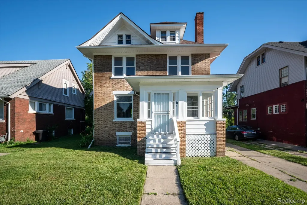 708 Webb Street Detroit City MI 48202