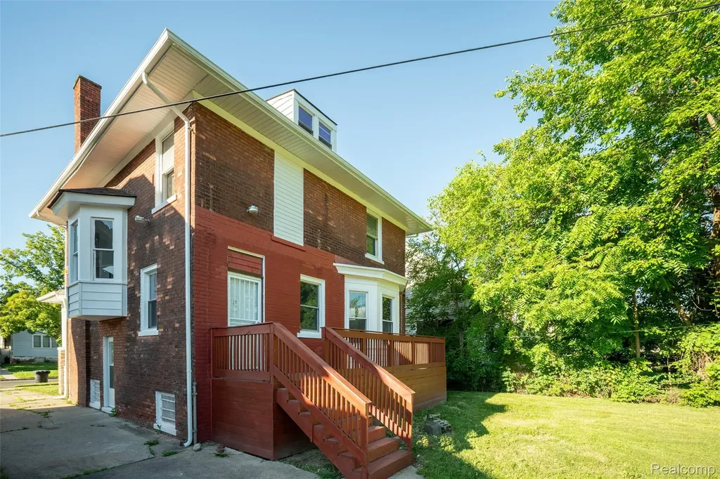 708 Webb Street Detroit City MI 48202