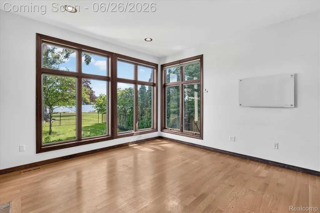 3478 Lexington Road Waterford Charter Township MI 48328