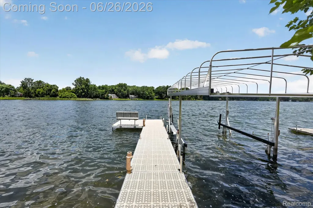3478 Lexington Road Waterford Charter Township MI 48328