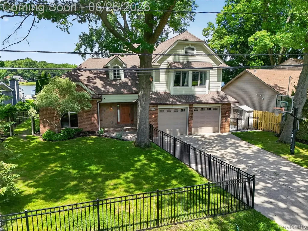 3478 Lexington Road Waterford Charter Township MI 48328