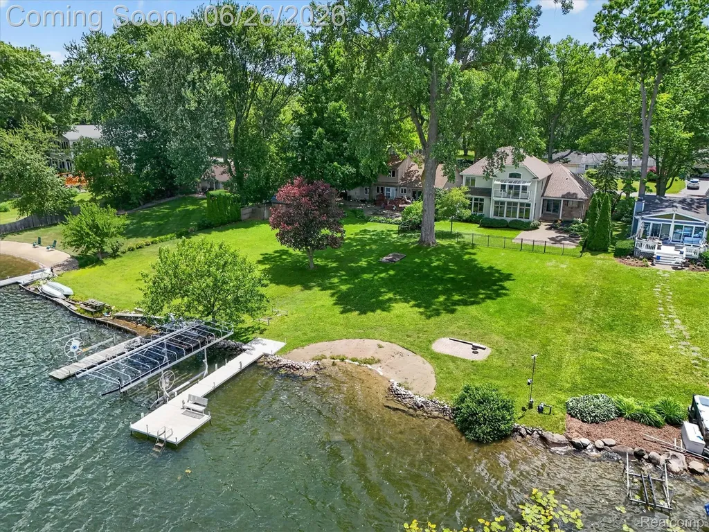 3478 Lexington Road Waterford Charter Township MI 48328