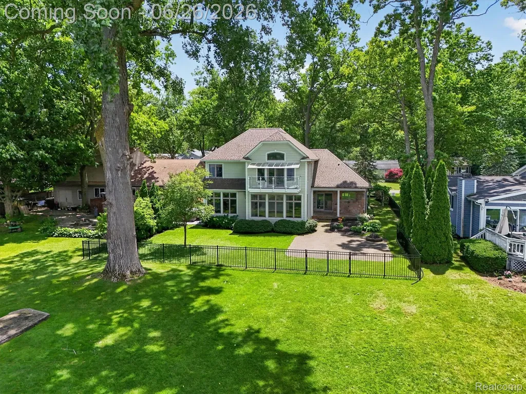 3478 Lexington Road Waterford Charter Township MI 48328