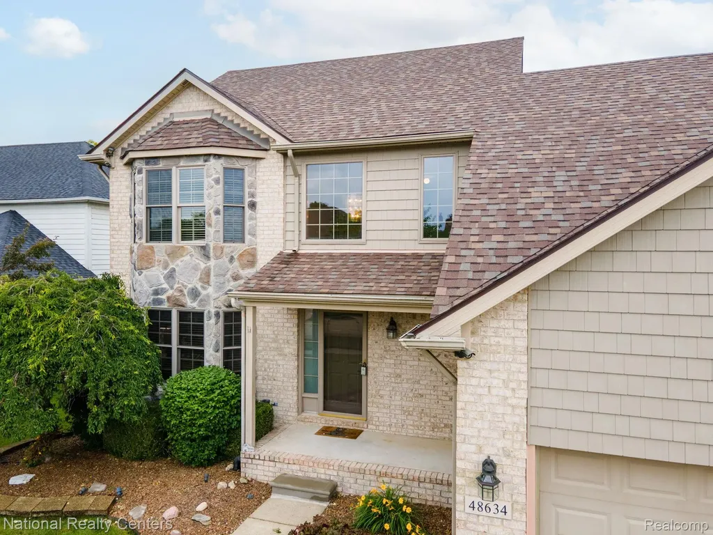 48634 Lafayette Drive Macomb Township MI 48044