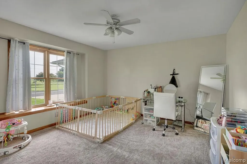 3334 E Freeland Road Ingersoll Township MI 48623