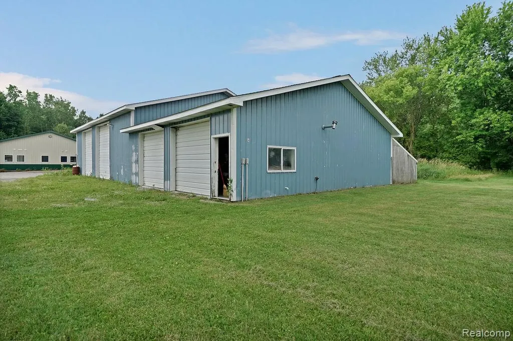 3334 E Freeland Road Ingersoll Township MI 48623