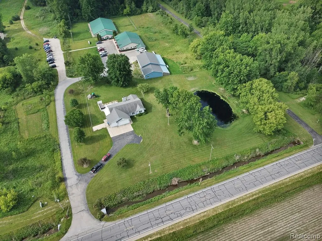 3334 E Freeland Road Ingersoll Township MI 48623