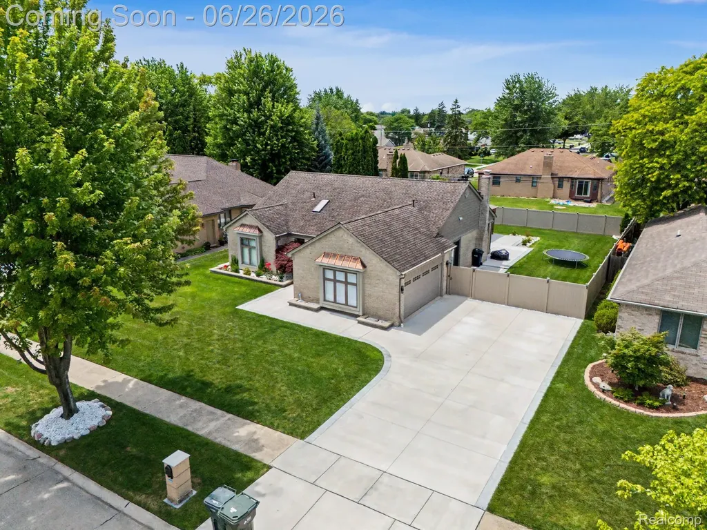35105 Wellston Avenue Sterling Heights City MI 48312