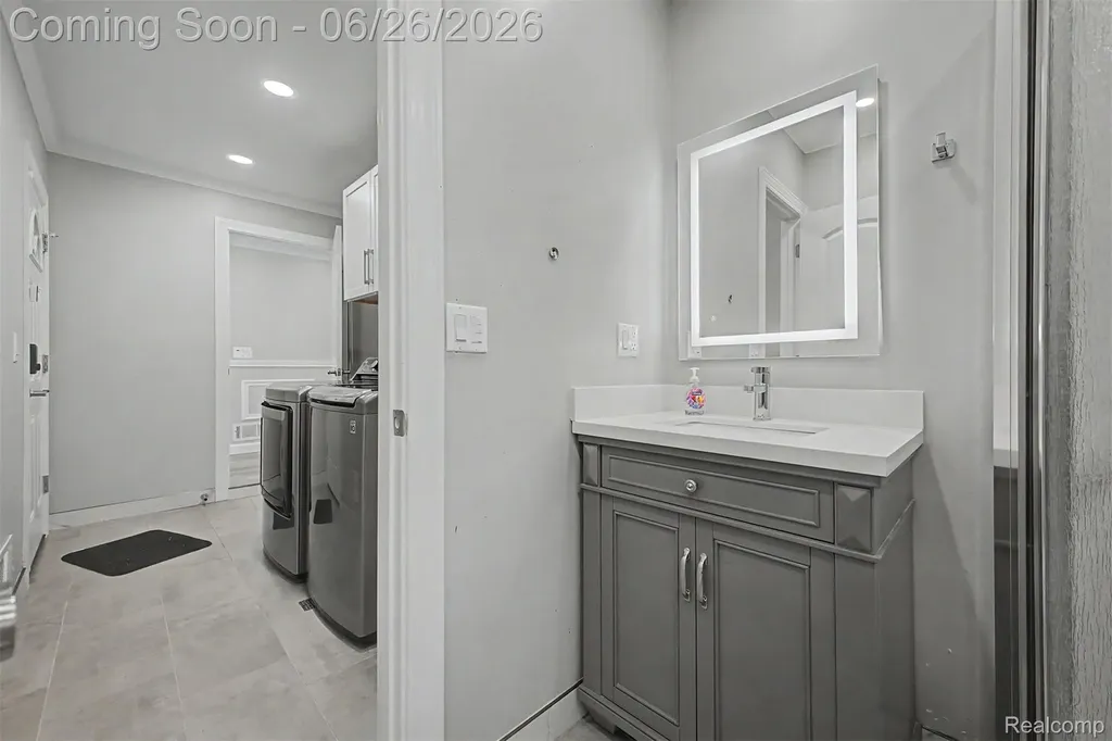 35105 Wellston Avenue Sterling Heights City MI 48312