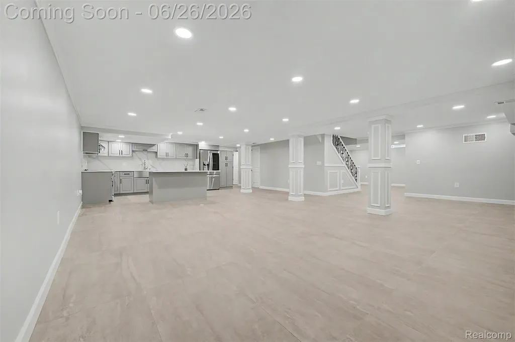 35105 Wellston Avenue Sterling Heights City MI 48312