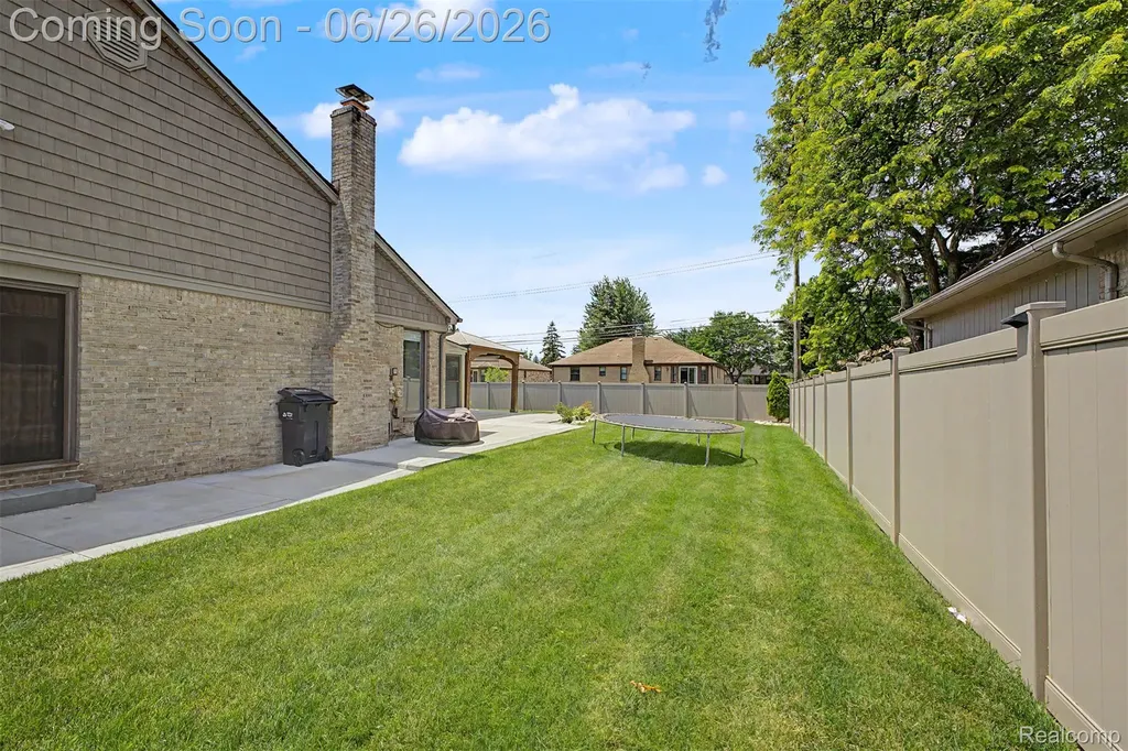 35105 Wellston Avenue Sterling Heights City MI 48312
